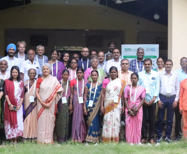 Group Photo of Stateholders